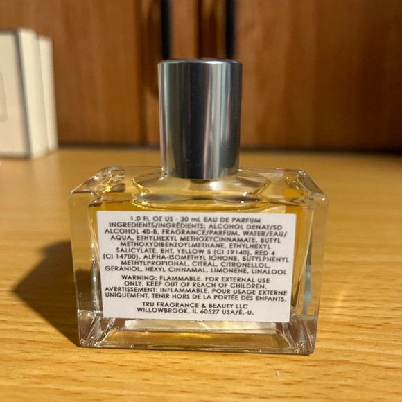 NEW UO Le Monde Gourmand PAPAYE TROPIQUE Eau de Parfum 1 FL Oz / 30 ML - Picture 4 of 5